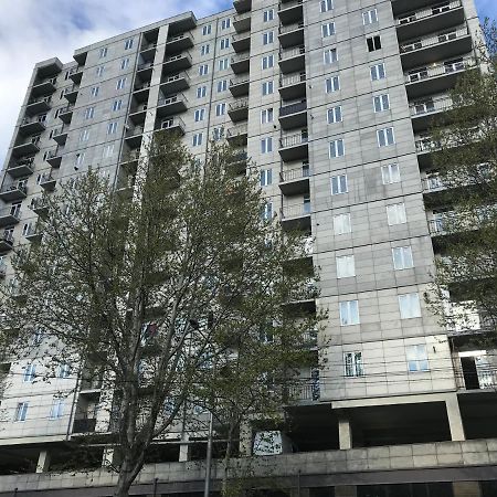 Charm Apartment Тбилиси Екстериор снимка